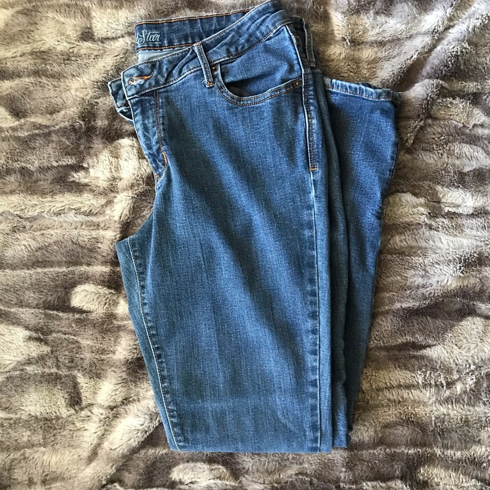 Old Navy Rockstar Size 14 Tall ankle zip